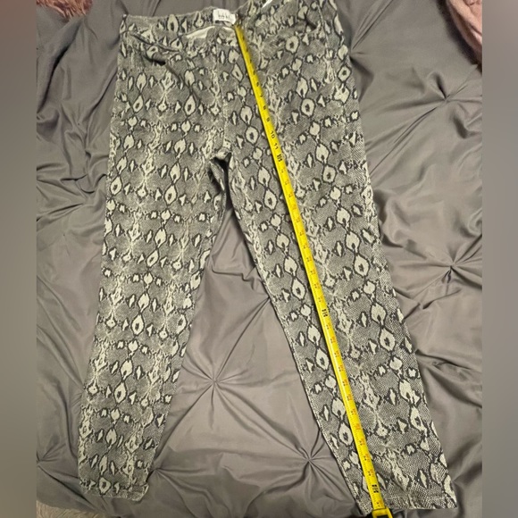 Nicole Miller New York Corduroy Textured Python Print Pants sz 14 - Picture 12 of 16